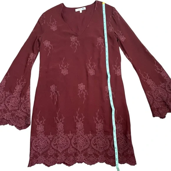 Wayf Burgundy Embroidered Flair Sleeved Dress sz S - Picture 9 of 13
